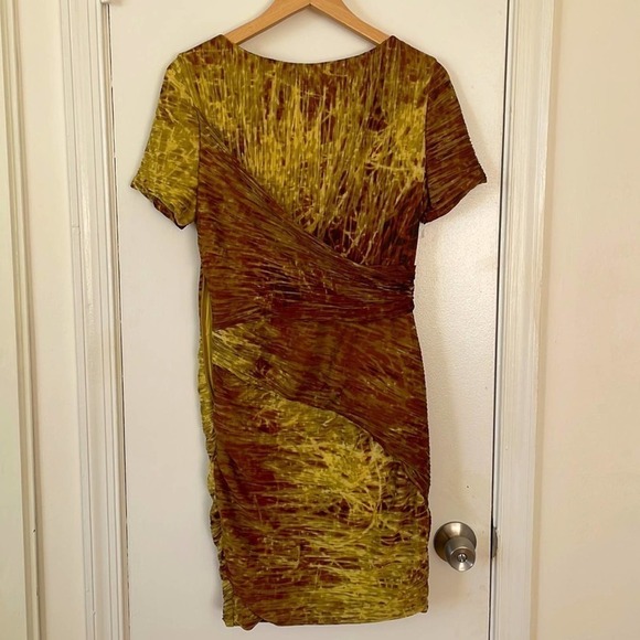 Halston Heritage brown mustard abstract bodycon ruched wiggle Dress 10 - Picture 6 of 6